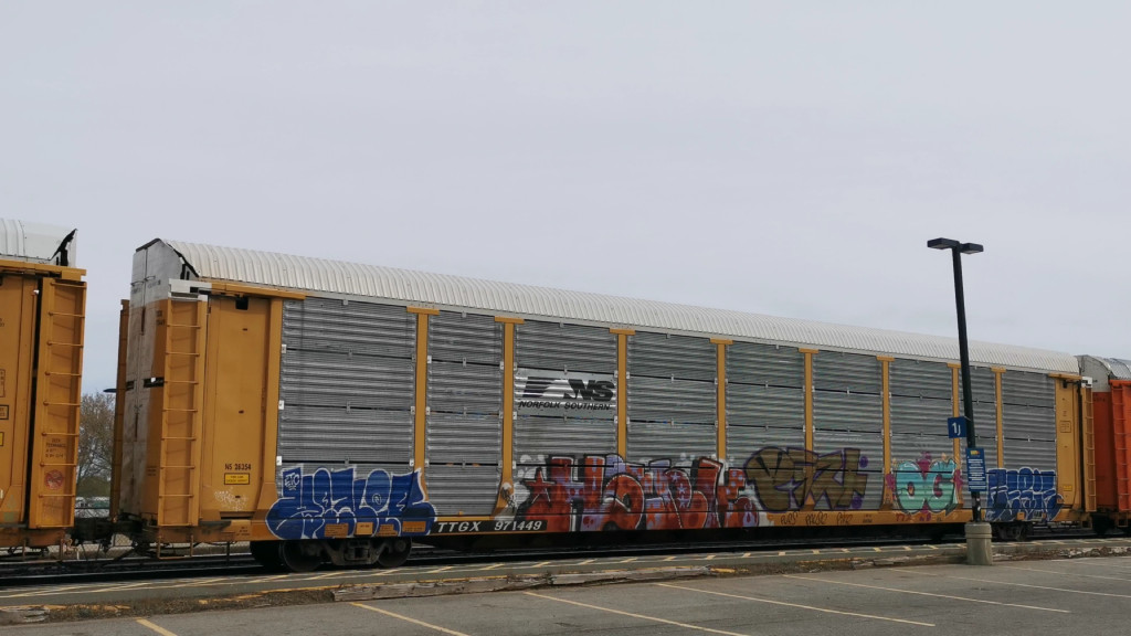 NS 28354 (Body) TTGX 971449 (Flat)